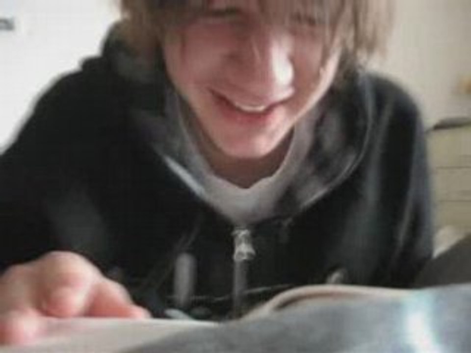 Bon dimanche à tous.