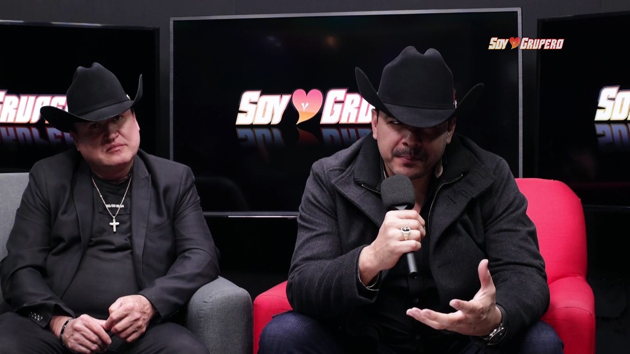 Natanael Cano y Peso Pluma se declaran fan de Los Hijos de Barrón