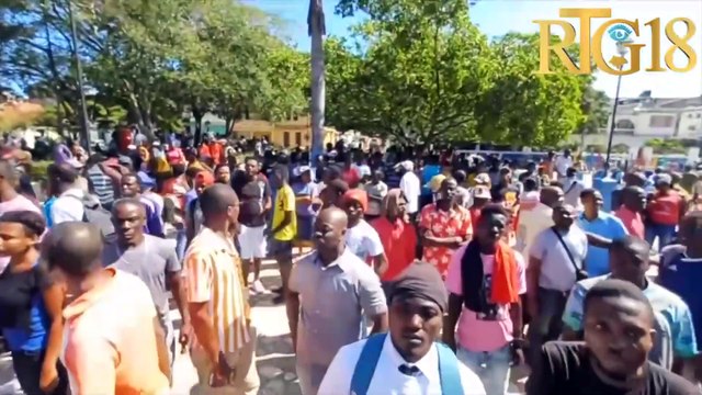 Pati Politik Pitit Dessalines fè yon sit-in sou plas dam Okap la pou egzije demisyon PM Ariel Henry