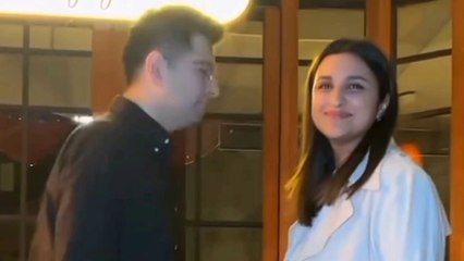 पति संग डिनर डेट पर परिणीति, पैप्स को देख शरमाईं, यूजर्स बोले- नजर न लगे। #dailymotion #parineeti #dinner #date #with #husband #felt #seeing #paps #notice #viral #video