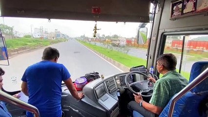 Extremely Highspeed Bus Driving