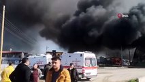 Mersin'de paketleme tesisinde yangın çok sayıda ekip müdahale ediyor