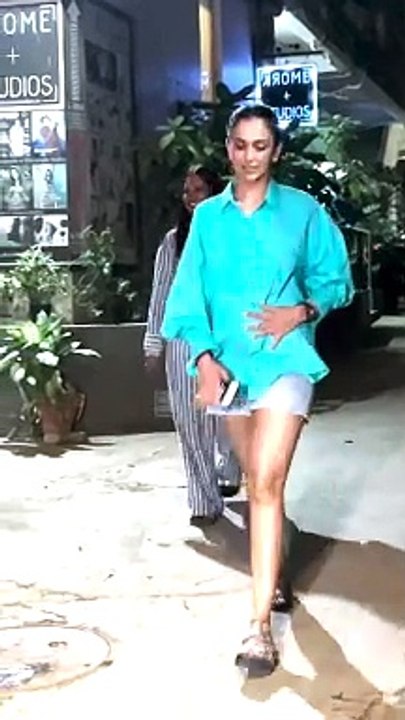 Long Shirt & Short Shorts Makes Look Rakul Ji Too Hot