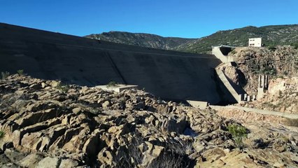 Siccit? in Sardegna, drone in volo sulla diga di Maccheronis