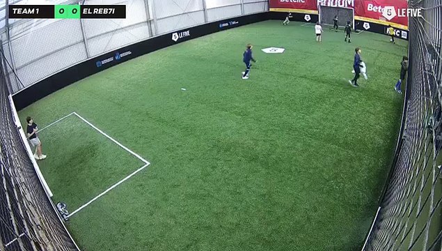 Firas 27/01 à 13:07 - Football Terrain 3 (LeFive P13)