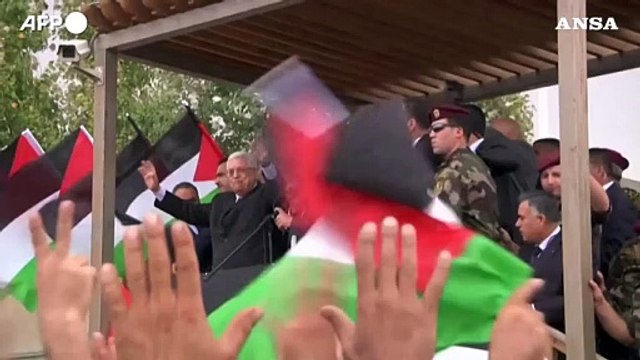 Manifestanti bloccano gli aiuti: Liberare gli ostaggi