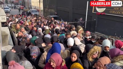 Bursa'da Ev Eşyaları Mağazasında İzdiham