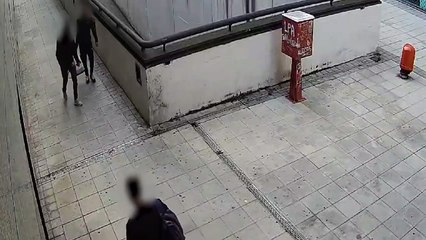 El método del Ronaldinho: así te roban el móvil sin que te des cuenta