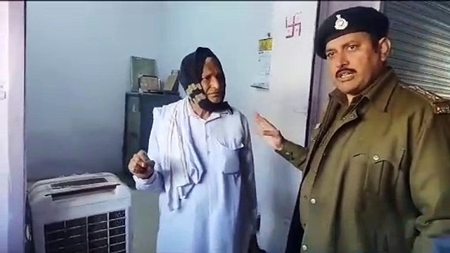 15 लाख रुपए के सोने चांदी के जेवर से भरे थैले को ले गया चोर