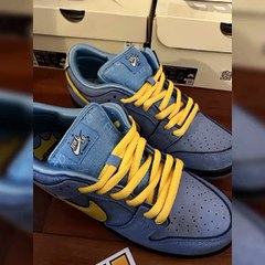 NIKE SB DUNK LOW PRO QS X THE POWERPUFF GIRLS FZ8320-400 *BUBBLES* SZ: 8-13 US