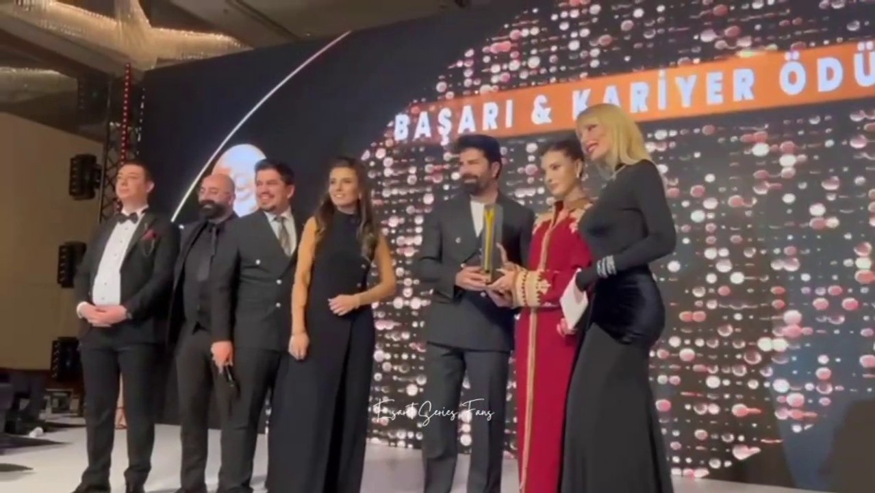 Esaret Award Ceremony 25 January 2024 Vidéo Dailymotion