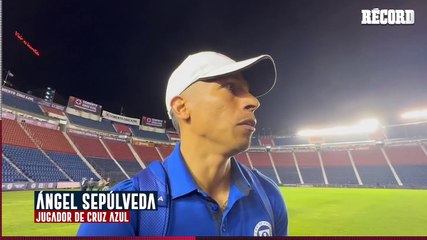 Ángel Sepúlveda después de marcar gol ante Mazatán
