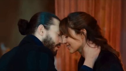 efe & leyla _ la fama