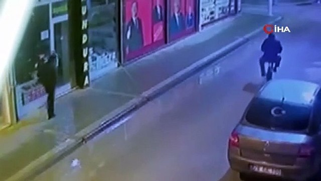 Ankara'da Yeniden Refah Partili adayın seçim bürosuna saldırı: 1 gözaltı