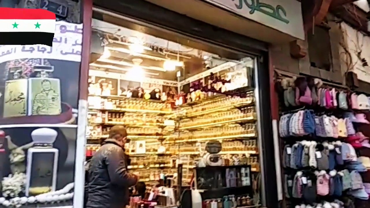 @"القيمرية: قصة شارع عتيق يحمل عبق التاريخ وروح الحاضر والطعام اللذيذ"