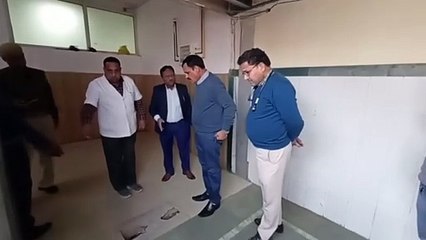 संभागीय आयुक्त हुए नाराज, गंदगी मिलने पर लगाई लताड़