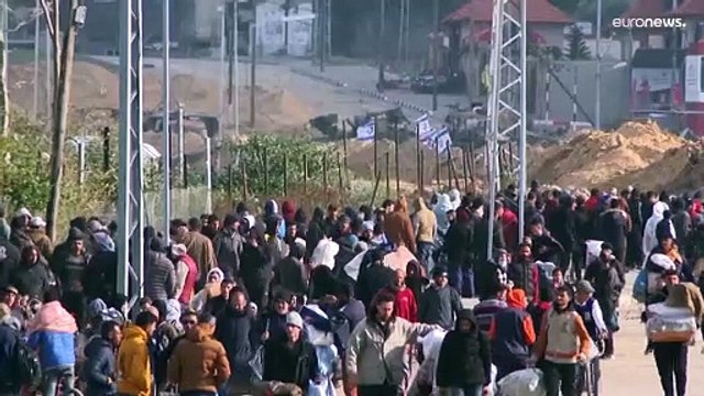شاهد: سكان خان يونس ينزحون إلى رفح جنوبي قطاع غزة
