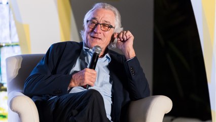 GALA VIDEO - Robert de Niro ému : il fond en larmes en évoquant sa fille Gia âgée de 9 mois