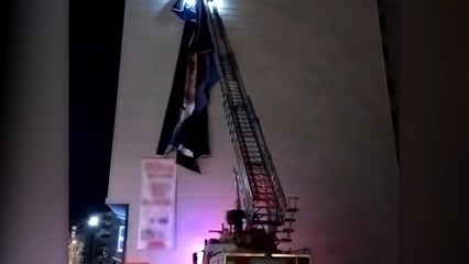 AKP’li Elazığ elediyesi, Saadet Partisi Belediye Başkan adayının pankartlarını indirdi