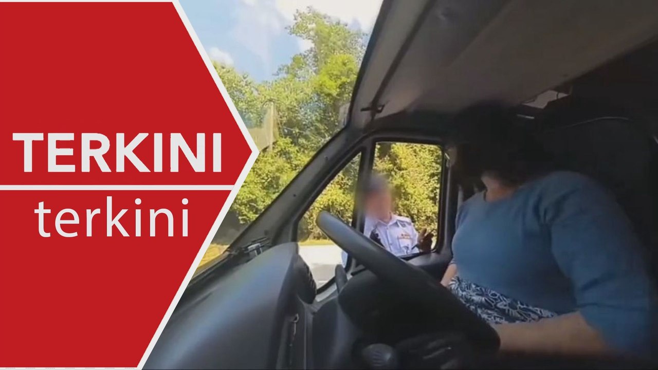 [TERKINI] JSPT siasat anggota trafik saman, tawar bayaran saman ke atas pasangan warga UK - Bukit Aman