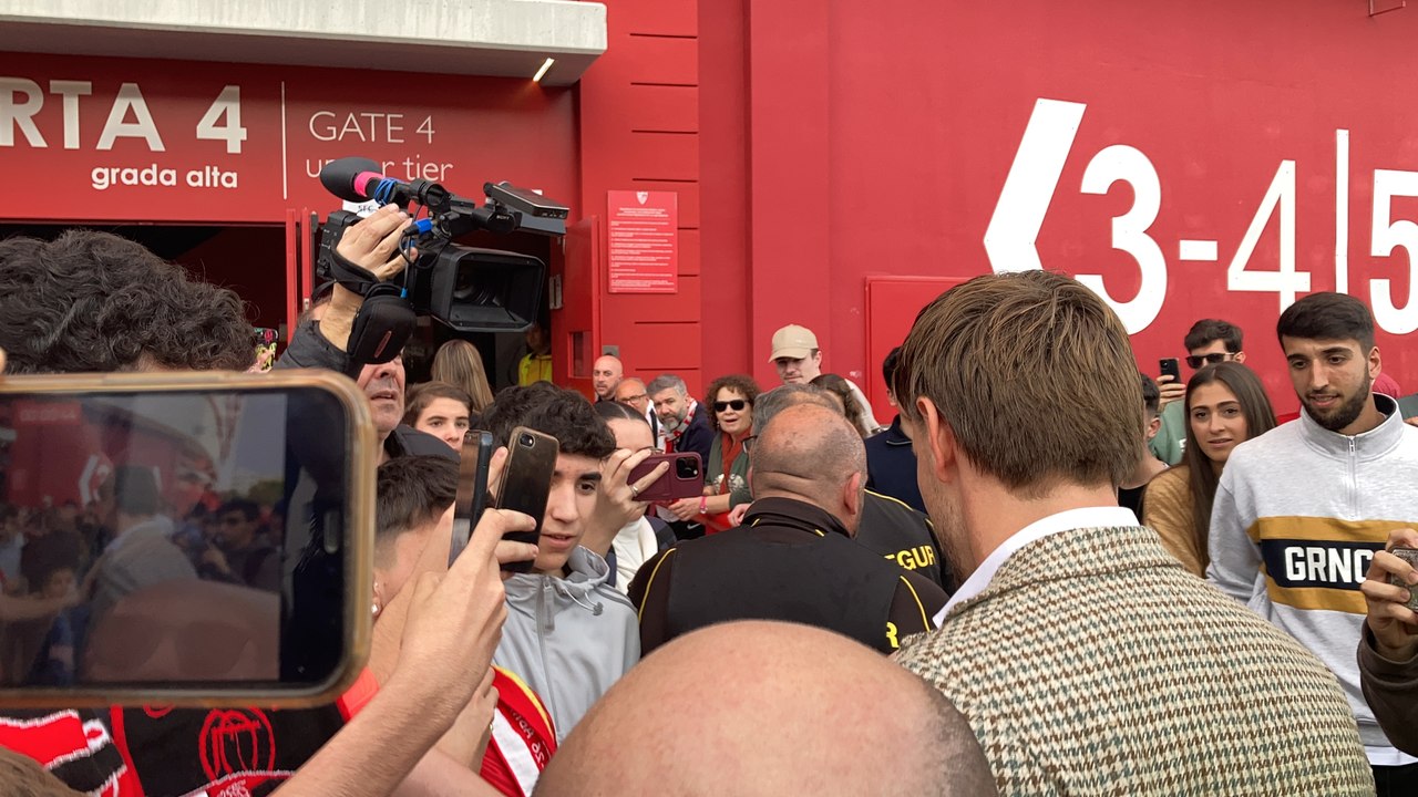 Rakitic llega al Estadio