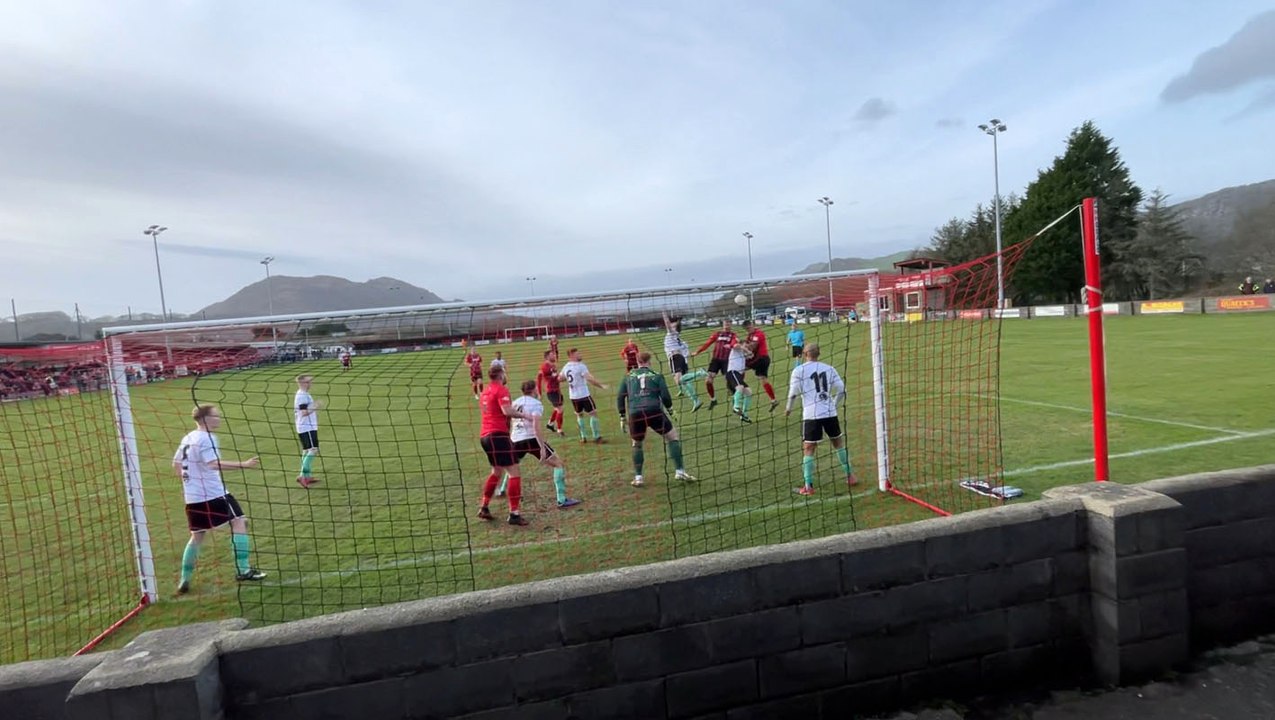 Porthmadog manager Steve Williams reacts to 1-0 defeat against Llandidloes