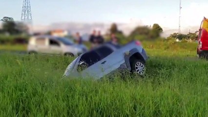 Casal fica ferido em acidente na rodovia BR-467