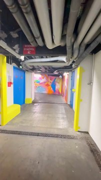 Peindre dans un Hopitale pour egayer les murs !