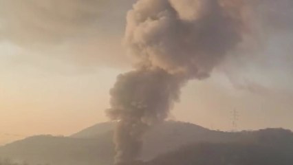 인천 청천동 공장에서 불...1동 전소 / YTN