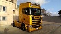 (Trucking Girl) Woman Drive Scania S730 Gold _50 Th Anniversary_ Next Generation-