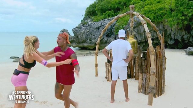 Les Apprentis aventuriers 7 : Cassandra et Giovanni se déchirent, ils partent sonner la cloche...