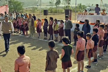 गरीब और नीची जाति के बच्चे की सच्ची कहानी | Jarur Dekhe