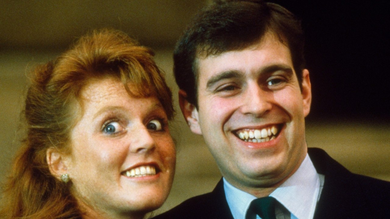 Royal experts are fighting over a Prince Andrew and Sarah Ferguson wedding