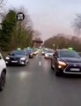 Les taxis et les agriculteurs en colère se dirigent tous vers Paris pour manifester ensemble ✊