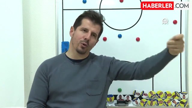 Seçil Erzan'ın en büyük mağdur olarak gösterdiği Emre Belözoğlu sessizliğini bozdu: Market çalışanı değil, banka müdürüne inandık