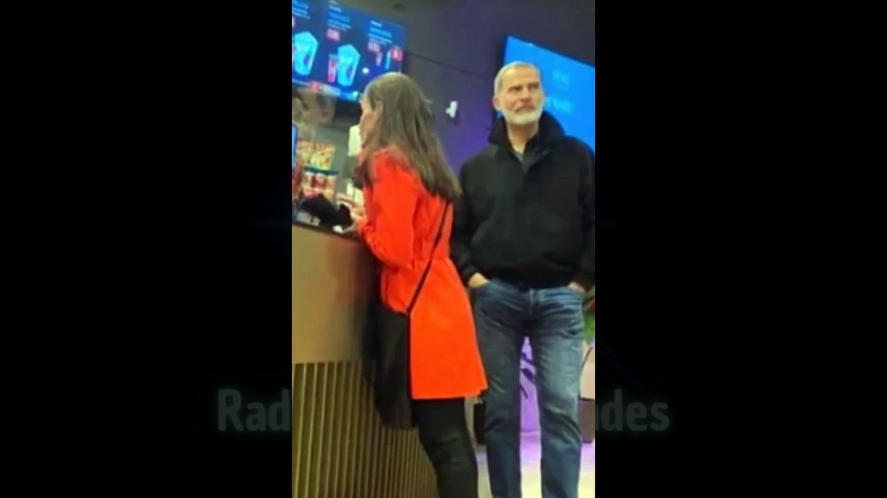 Don Felipe y Doña Letizia, al cine en fin de semana