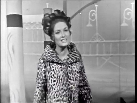 GERALDINE FITZGERALD - Red Sails in the Sunset (Bandstand 1968)