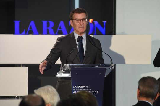 Feijóo enarbola el miedo al independentismo para hacer campaña en Galicia