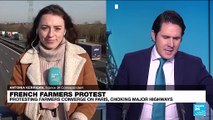 Protesting farmers start blocking motorways around Paris