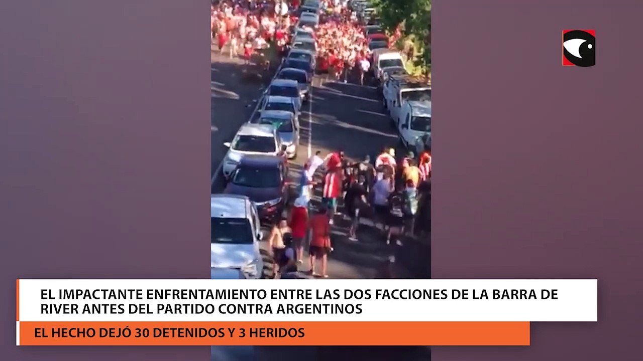 El impactante enfrentamiento entre las dos facciones de la barra de River antes del partido contra Argentinos