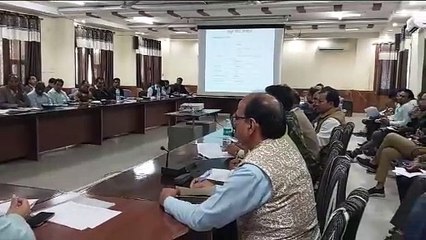 विभागवार योजनाओं की समीक्षा कर दिए दिशा-निर्देश