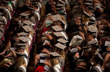 Staying in education improves a person's life expectancy