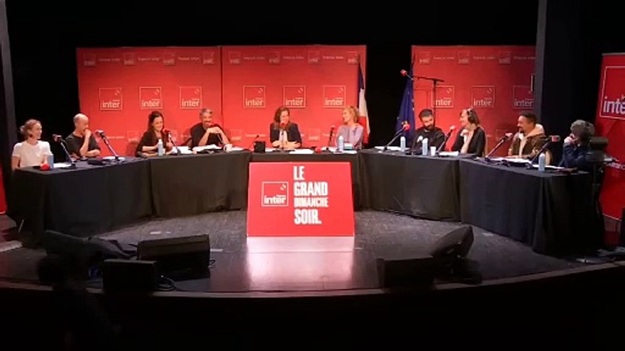 "Écris tes textes comme si tu devais les imprimer sur ton visage" : Charline Vanhoenacker tacle avec humour Waly Dia après l'interdition de l'affiche de son spectacle par la SNCF et la RATP