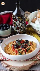 "spaghetti alla puttanesca" ¡el plato de pasta con sabor a  mediterráneo!