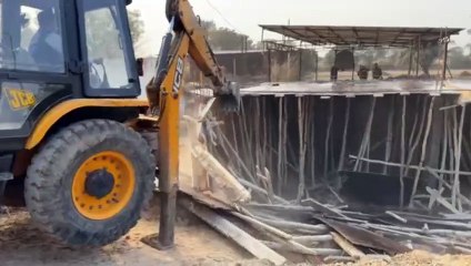 तीन अवैध कॉलोनी, सात दुकानें की ध्वस्त