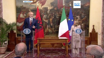 Flüchtlingszentren: Albanisches Verfassungsgericht billigt Migrationsdeal mit Italien