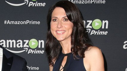 MacKenzie Scott trims Amazon stake by $10 billion