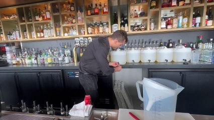 QT Rooftop's Dave Watkins whips up the '2024 Lovedale Smash' cocktail using top-grade Hunter Valley semillon juice | Newcastle Herald | January 30, 2024