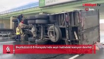 D-100 Karayolu'nda kamyon devrildi: Trafik tamamen durdu