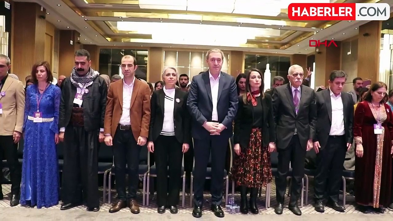 DEM Parti, yerel seçimlerde belediye eş başkan adaylarını açıkladı